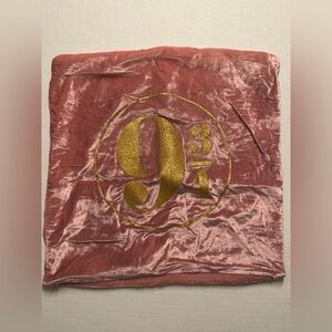 Pottery Barn Teen Harry Potter Platform 9 3/4 Pillow Cover Pink Velvet Gold 16”